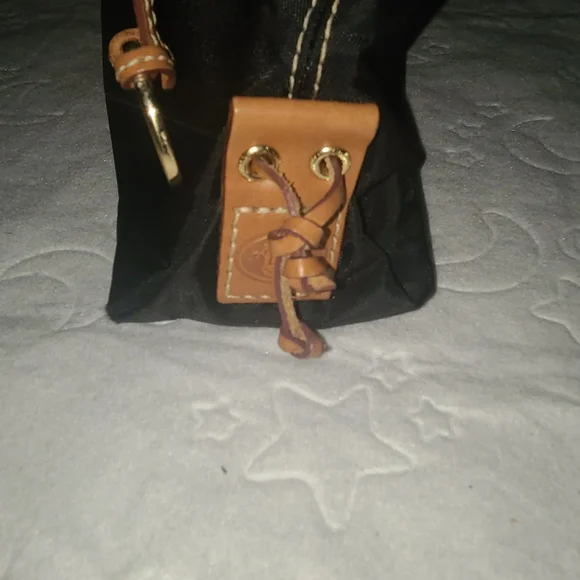 Dooney & Bourke Black Nylon & Leather Pouchette with Logo - Picture 4 of 9